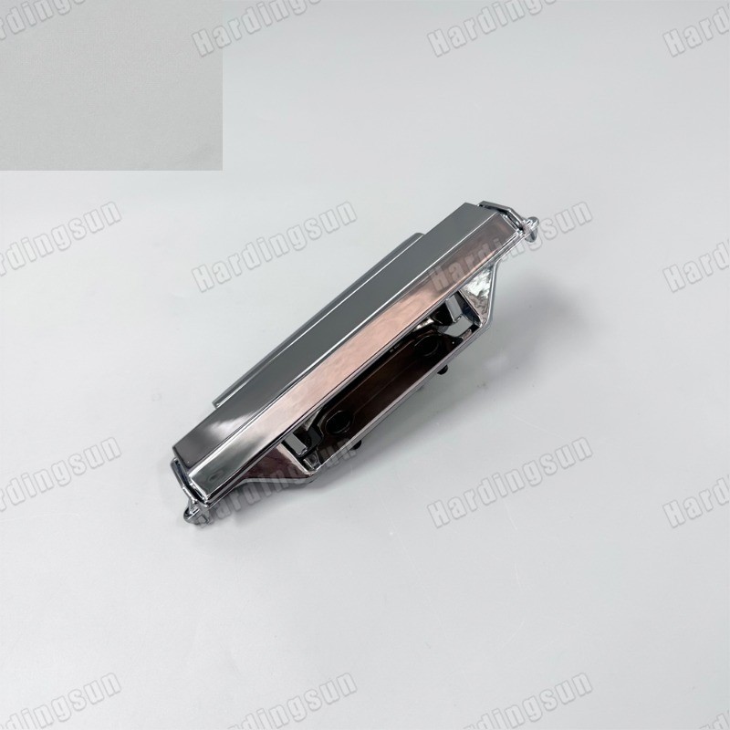 Chrome Tailgate Handle มือจับประตูด้านหลังสําหรับ 2019-2023 Mitsubishi L200 Triton Strada 5746A220 9