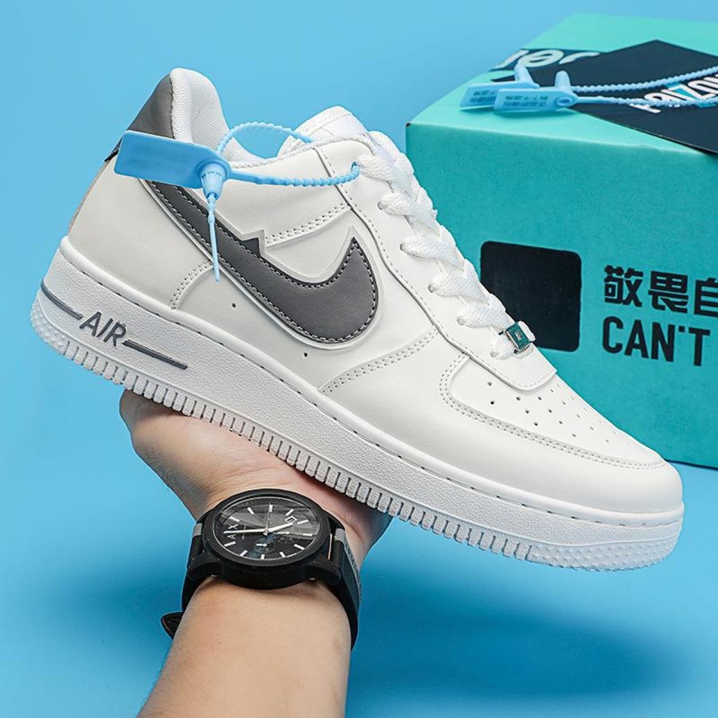 2023 Putian รองเท้าผู้ชาย Air Force One รองเท้าสีขาว Dunk รองเท้า Aj Low top นักเรียนทุกการแข่งขันกี