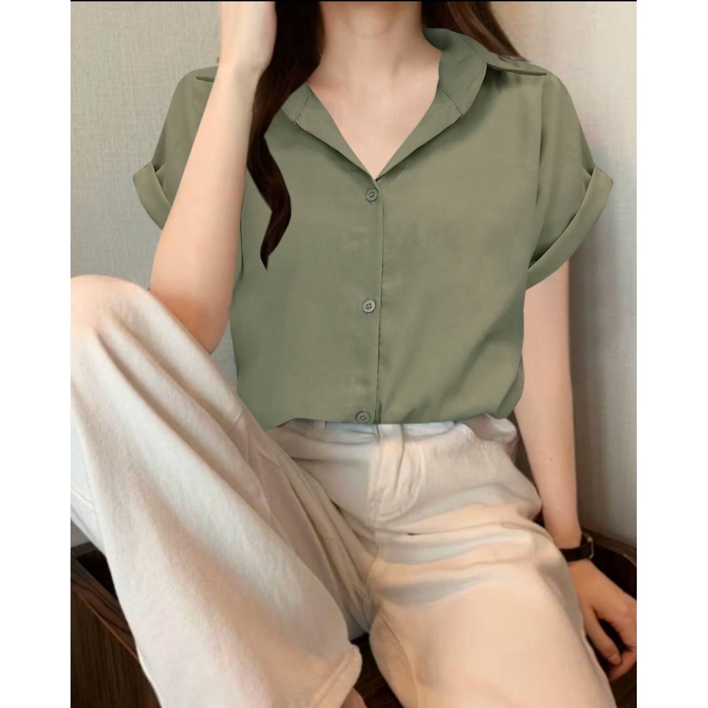 เสื้อเชิ้ทผู้หญิงแขนเบิ้ล ใส่สบายไม่ร้อน ทรงสวย รุ่นยอดฮิต มีสีให้เลือกเยอะ เสื้อใส่ได้ทุกโอาส ผ้าไหมอิตาลี