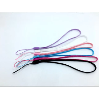 12สี ร้านไทยค่ะ สายคล้องมือ สายคล้องแขน สายคล้องสั้น สายคล้องพัดลม สายคล้องโทรศัพท์ คีการ์ด ของเล่น ลาบูบู้