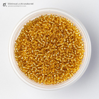 ลูกปัดเม็ดทราย ขนาด 2 มม. สีทองใสสอดไส้ Gilded Amber Bits