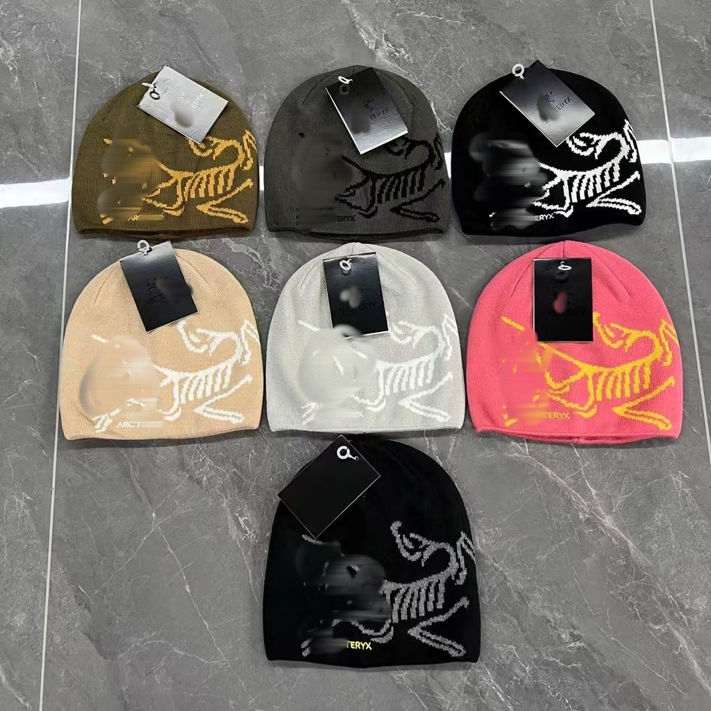 2025 หมวกถักตัวอักษรนกแพทเทนสําหรับผู้ชายและผู้หญิง