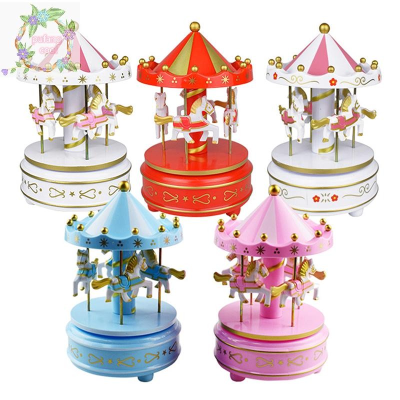 Pucool Carousel กล่องดนตรีเค้กตกแต่งเครื่องประดับของขวัญวันเกิดเด็กของเล่นโรแมนติกเดสก์ท็อปเครื่องประดับคริสต์มาสตกแต่งบ้าน TH