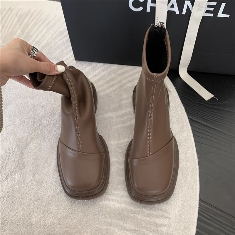รองเท้าบูทตรงรองเท้าบูทนักเรียนการจับคู่สีด้านนอกสวมใส่ฤดูหนาว