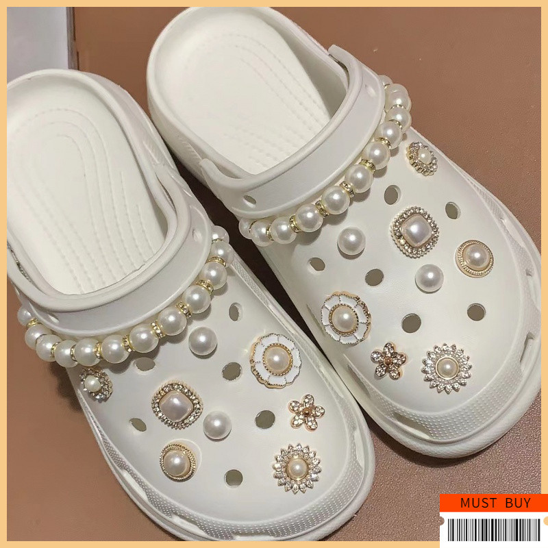 Jibbitz Crocs จี้ตกแต่งรองเท้า ชุดตัวต่อลายรองเท้า กันน้ำ | อุปกรณ์ตกแต่ง Clogs & Sandal สไตล์สากล
