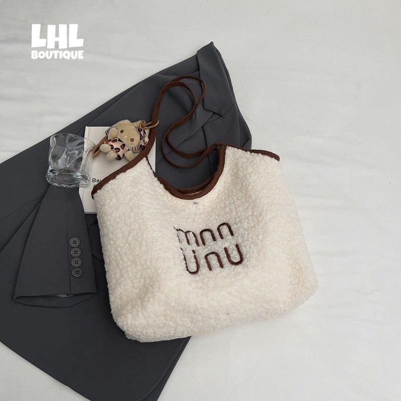 LHL BOUTIQUE กระเป๋าตุ๊กตาขนแกะผู้หญิงความจุขนาดใหญ่ใหม่กระเป๋าสะพายไหล่สบายๆกระเป๋าช้อปปิ้งพร็อพกระเป๋า