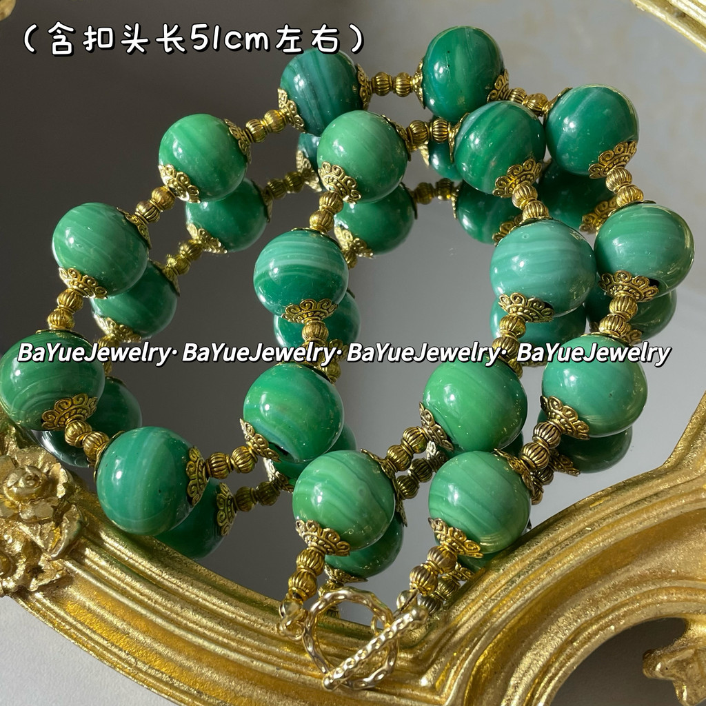 August Beauty-Orphan 2382 เนปาลนําเข้าสีเขียว Stir Treaded Orphan Glass สร้อยคอ