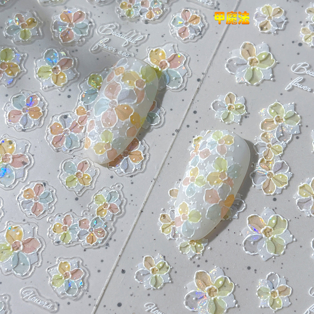 เล็บเปลือกแสงดอกไม้ที่มีสีสันนูนสติกเกอร์ประณีตหวานห้ากลีบดอกไม้เล็บสติกเกอร์สไตล์เรียบง่าย