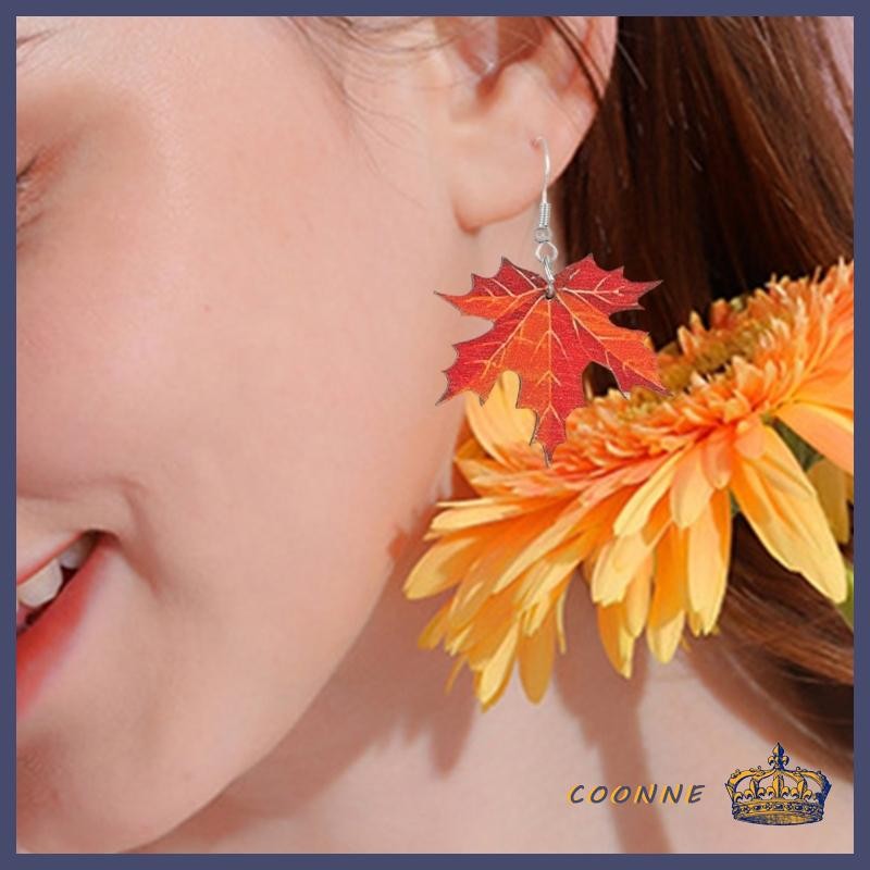 Coonn แฟชั่น Maple Leaf Ear Adornments นําเสนอสําหรับผู้หญิงนักเรียนและมืออาชีพ