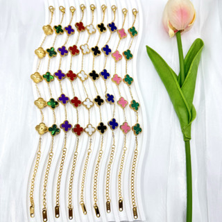 หลากหลายสีสัน Four-Leaf Clover Design สร้อยข้อมือเหล็กไทเทเน…