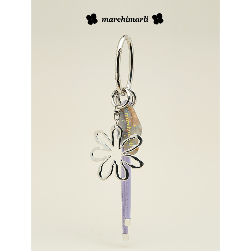 แฟชั่น Niche Silver Daisy Leather Knot พวงกุญแจห้อยกระเป๋า