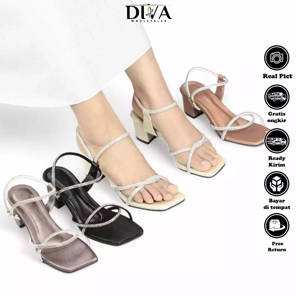 [PREMIUM ORIGINAL] รองเท้าแตะ Moana สําหรับผู้หญิงรองเท้าส้นสูงสายคริสตัล BV 15