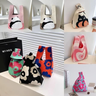 พร้อมส่งจากไทย น่ารัก กระเป๋าถือผ้าไหมพรมลายต่างๆ กระเป๋าถือลําลอง ผ้าถัก ลายสก๊อต ใช้ซ้ําไดฺ้ ผ้าดีมาก