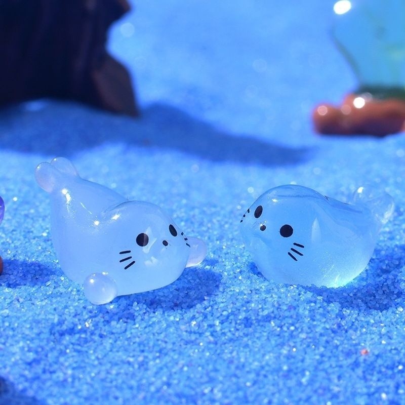 8/12/24/48pcs Kawaii Luminous Mini Seal Pup เรซิ่นเรืองแสงในเวลากลางคืน Marine สัตว์ Figurines เครื่องประดับ Fairy Garden DIY อุปกรณ์เสริม [คลังสินค้าพร้อม]