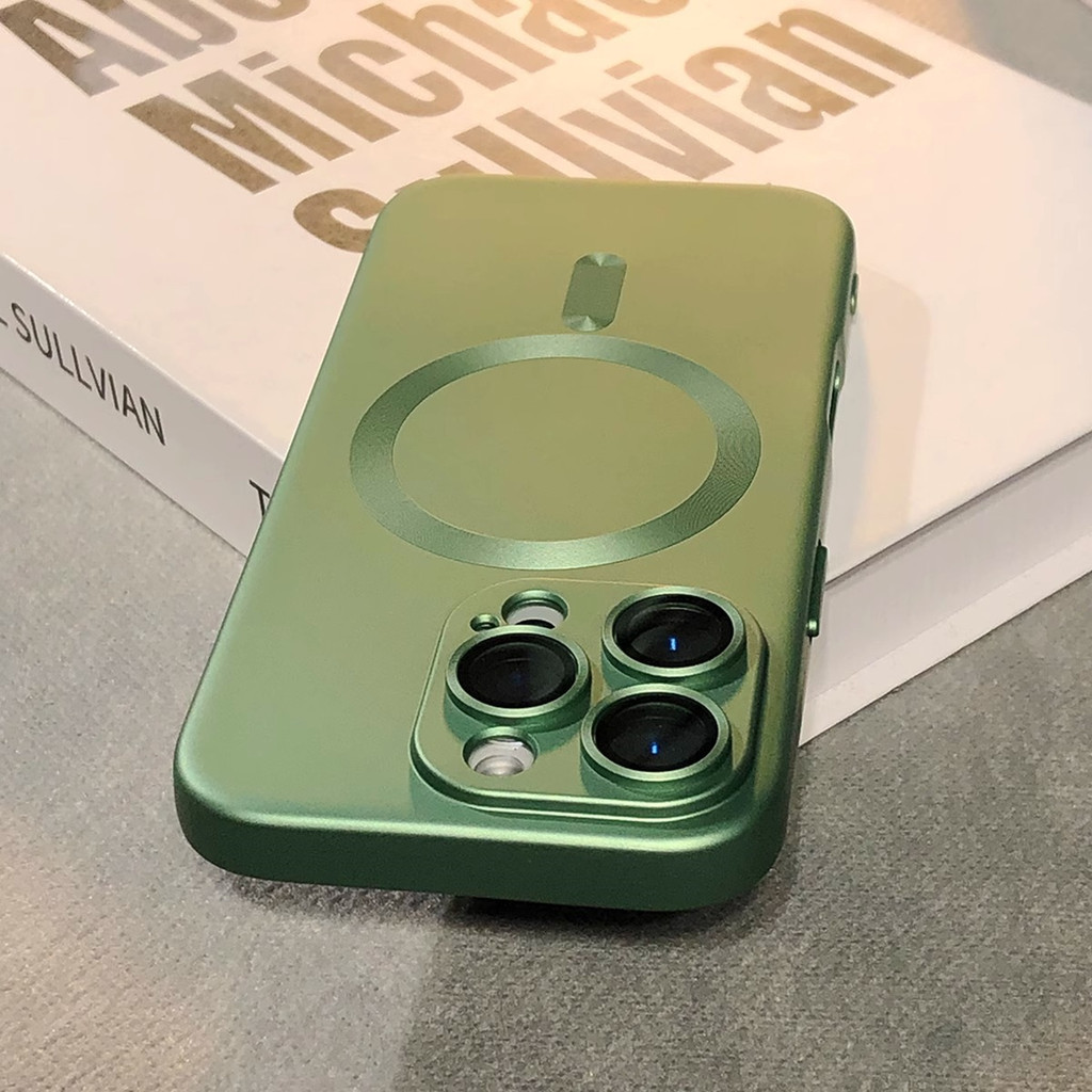 Matte Metallic Texture เคสโทรศัพท์แม่เหล็กสําหรับ IPhone 16 Pro Max 11 12 13 14 15 Pro Max หรูหราปลอกนุ่มกันกระแทก