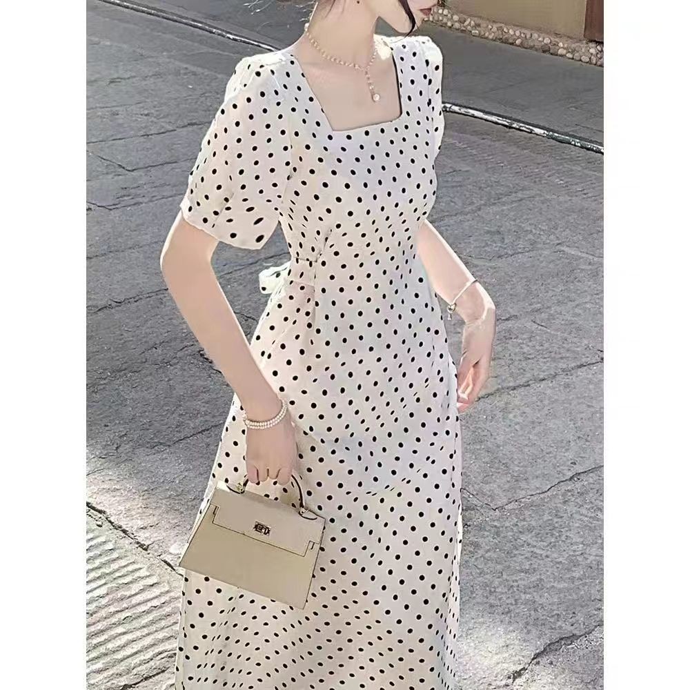 Polka Dot Dress ผู้หญิงแขนสั้นสไตล์ใหม่สแควร์คอ Slim-Fit Slimmer ดูกลางความยาว a-Line กระโปรง