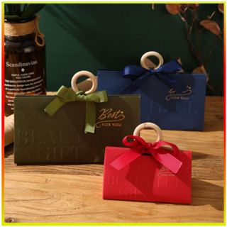 กระดาษคราฟท์ที่เรียบง่ายสามเหลี่ยมของขวัญกล่องขนมแต่งงานแต่ง…