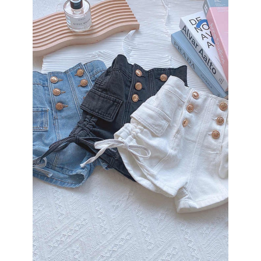 เสื้อผ้าเด็ก Girl Baby Girl Denim Pants Short Pants 女童鞋扣牛仔裤短裤热