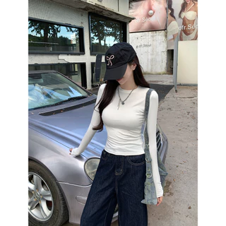 cherryshop พร้อมส่ง เสื้อยืดแขนยาวผู้หญิงสไตล์เกาหลีเรียบง่ายใหม่ สีพื้น คอกลม รัดรูป ใส่เเล้วดูผอม เข้ากับทุกสไตล์