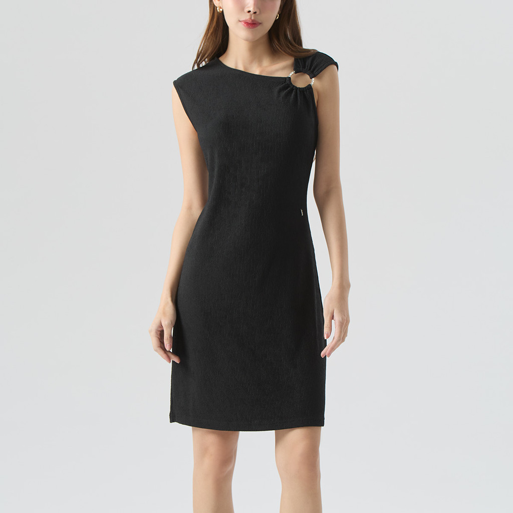 f.fashion เดรสผ้านิต ผู้หญิง สีดำ I Knit Dress I 06511