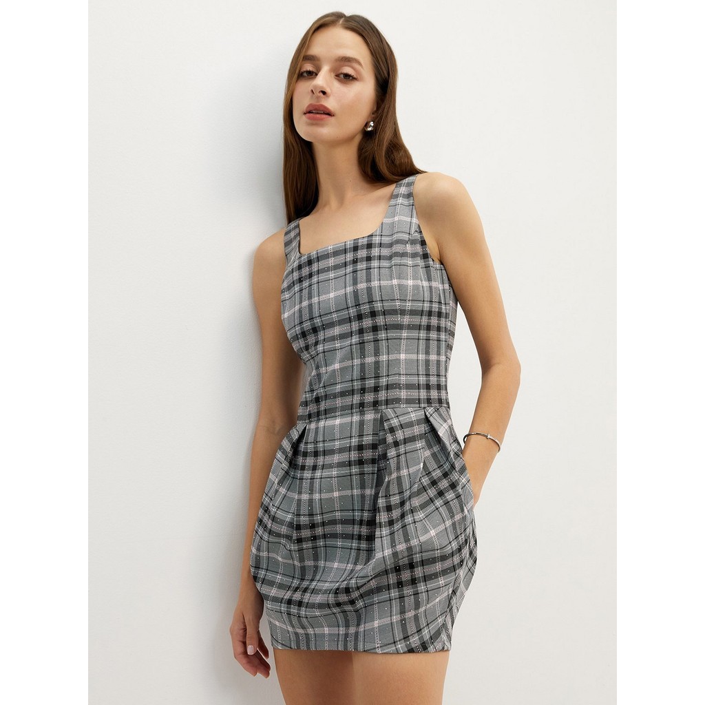 [Pomelo] เดรสลายตารางแต่งคริสตัล / Checkered Diamante Dress