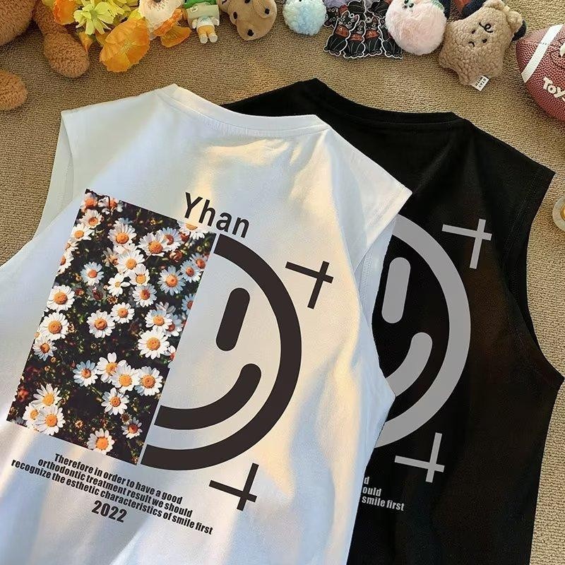 [COD]✨เสื้อยืด แขนกุด เสื้อกล้าม oversize Cotton100% แฟชั่น แนวสตรีท เสื้อผู้ชาย 'Flower smiles' แขนสั้น หญิง 2025