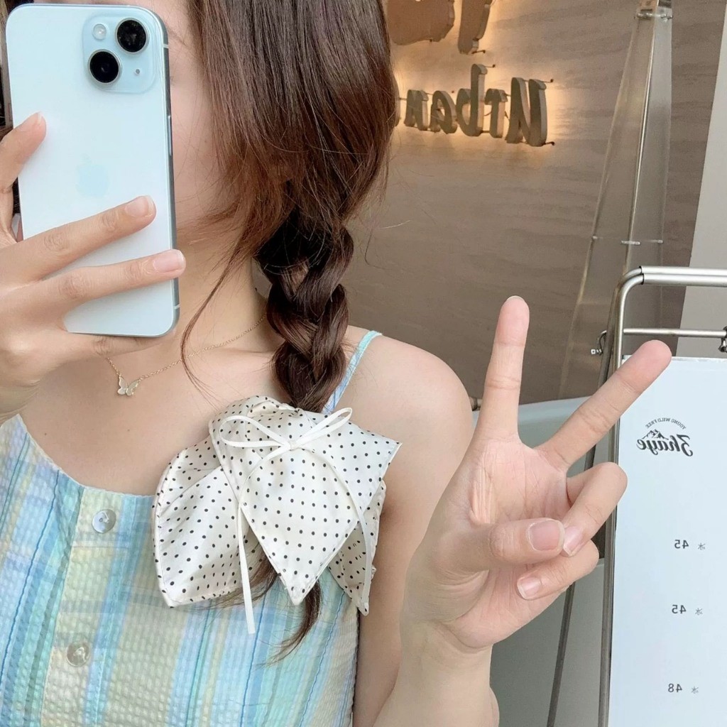 ยางมัดผม สีขาวลายจุดติดโบว์น่ารักๆ มาใหม่ พร้อมส่งจากไทย ราคา ถูกที่สุด ดีลบีเคเค แกลเลอรีภาพที่ 2