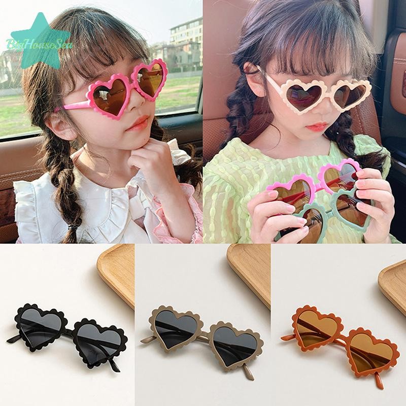 [BigHouseSea] แว่นกันแดดรูปหัวใจสําหรับเด็กเด็กผู้หญิงแว่นกันแดดป้องกันรังสีอัลตราไวโอเลตแว่นตาการ์ตูนน่ารักกลางแจ้ง 
﻿ ใหม่ ใหม่ - รูปที่ 2