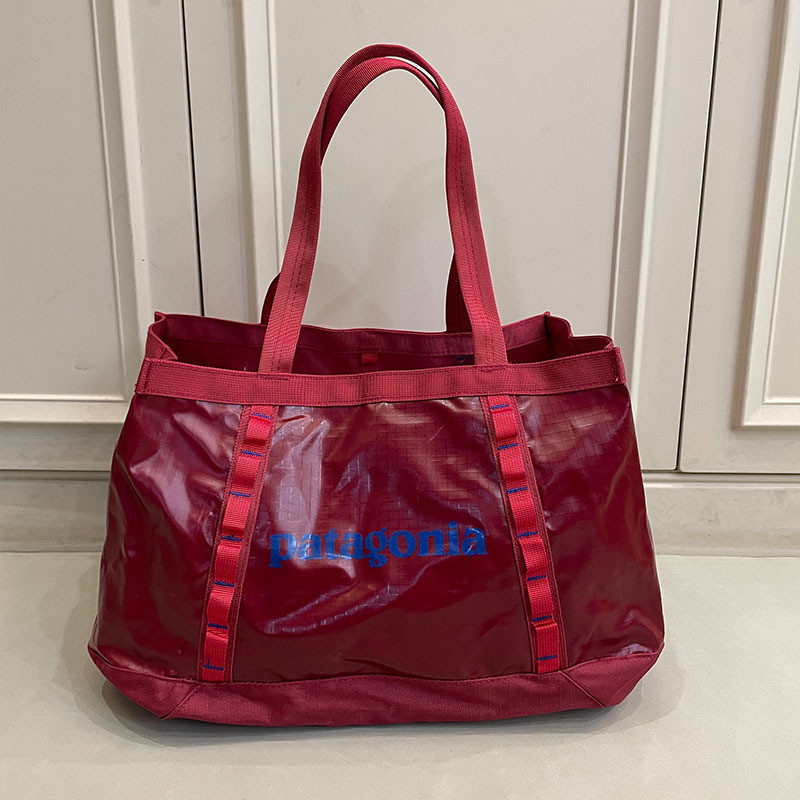 Patagonia Tote Bag ความจุขนาดใหญ่ Multi-pocket Water-Repellent โพลีเอสเตอร์กระเป๋าถือ