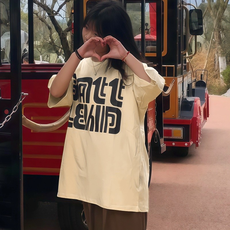 Suysuy พร้อมส่ง เสื้อ แขนสั้น คอกลม ทรงเต็มตัว แต่งลายตัวอักษร เนื้อผ้าเรยอน ยืดๆ ใส่สบาย ผ้าทิ้งตัว สไตล์เกาหลีเกาใจ