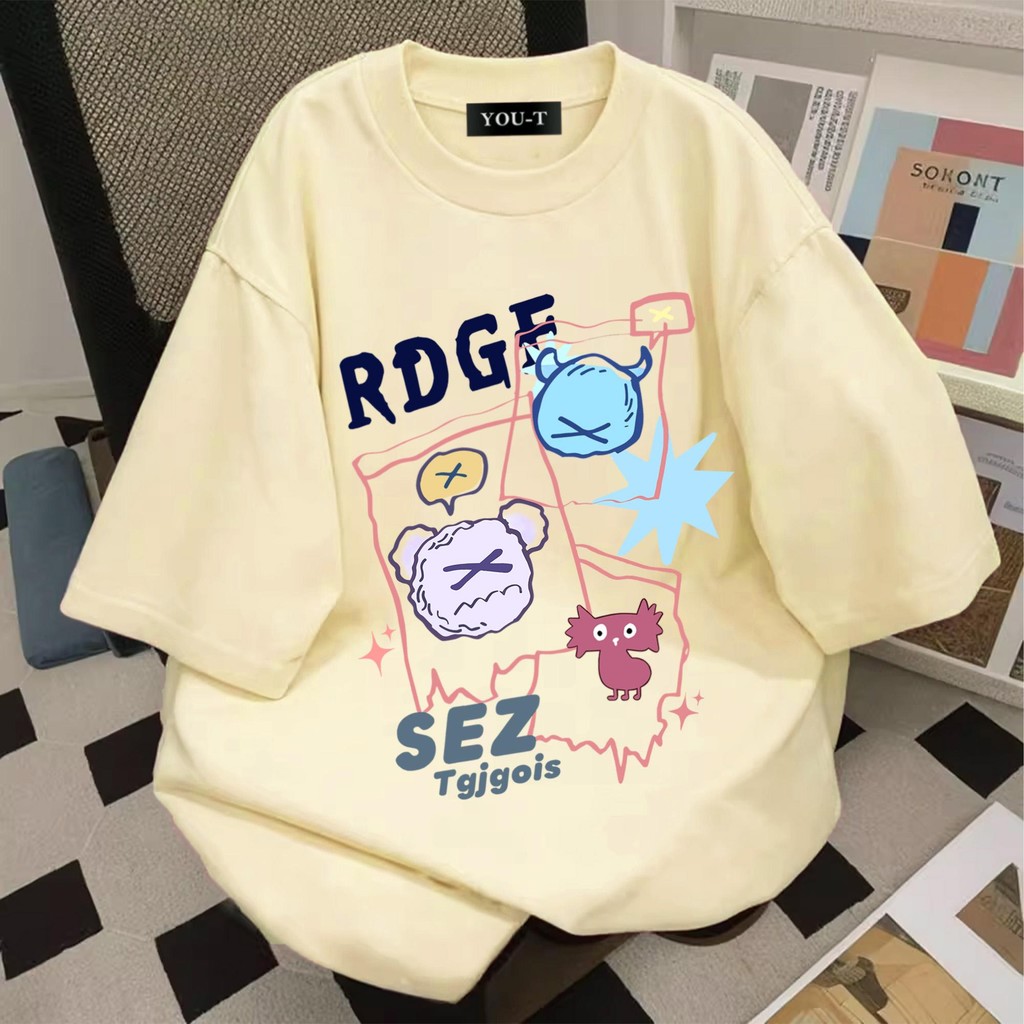 Basi💥 ผู้หญิง เสื้อยืด oversize เกรดพรีเมียม เสื้อคอตตอน100% ไม่หดตัว ใส่สบาย การ์ตูนน่ารัก ลาย "SEZ