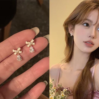 ต่างหูหยดน้ํามุกดีไซน์เฉพาะหรูหรา
