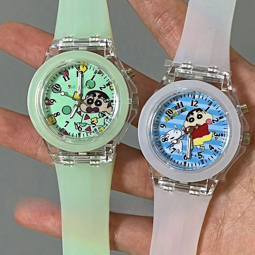 Crayon Shin-chan LED Luminous นาฬิกาเด็กการ์ตูน Shin-chan นักเรียนตัวชี้นาฬิกาซิลิโคนของขวัญ