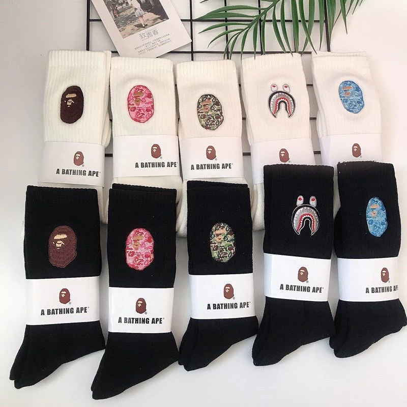 ใหม่ BAPE ape head ถุงเท้ากีฬาผ้าฝ้ายปักหนักระดับไฮเอนด์แฟชั่นผู้ชายและผู้หญิง