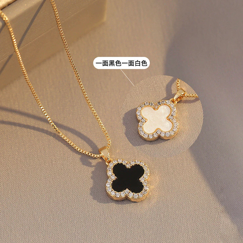 สร้อยคอไทเทเนียมเหล็กชุบ 18K ทองแท้ Micro-Inlaid Zircon จี้โคลเวอร์สี่ใบสองด้านกระดูกไหปลาร้า