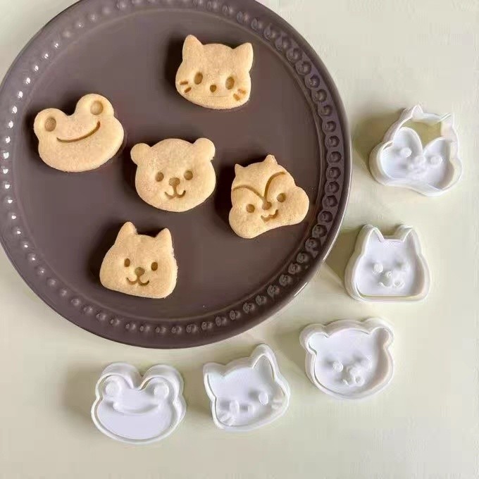 แม่พิมพ์บิสกิตสัตว์การ์ตูนมินิน่ารักแพนด้าแมวกบกระรอกคุกกี้แม่พิมพ์ Fondant แม่พิมพ์ขนมเครื่องมืออบเค้ก