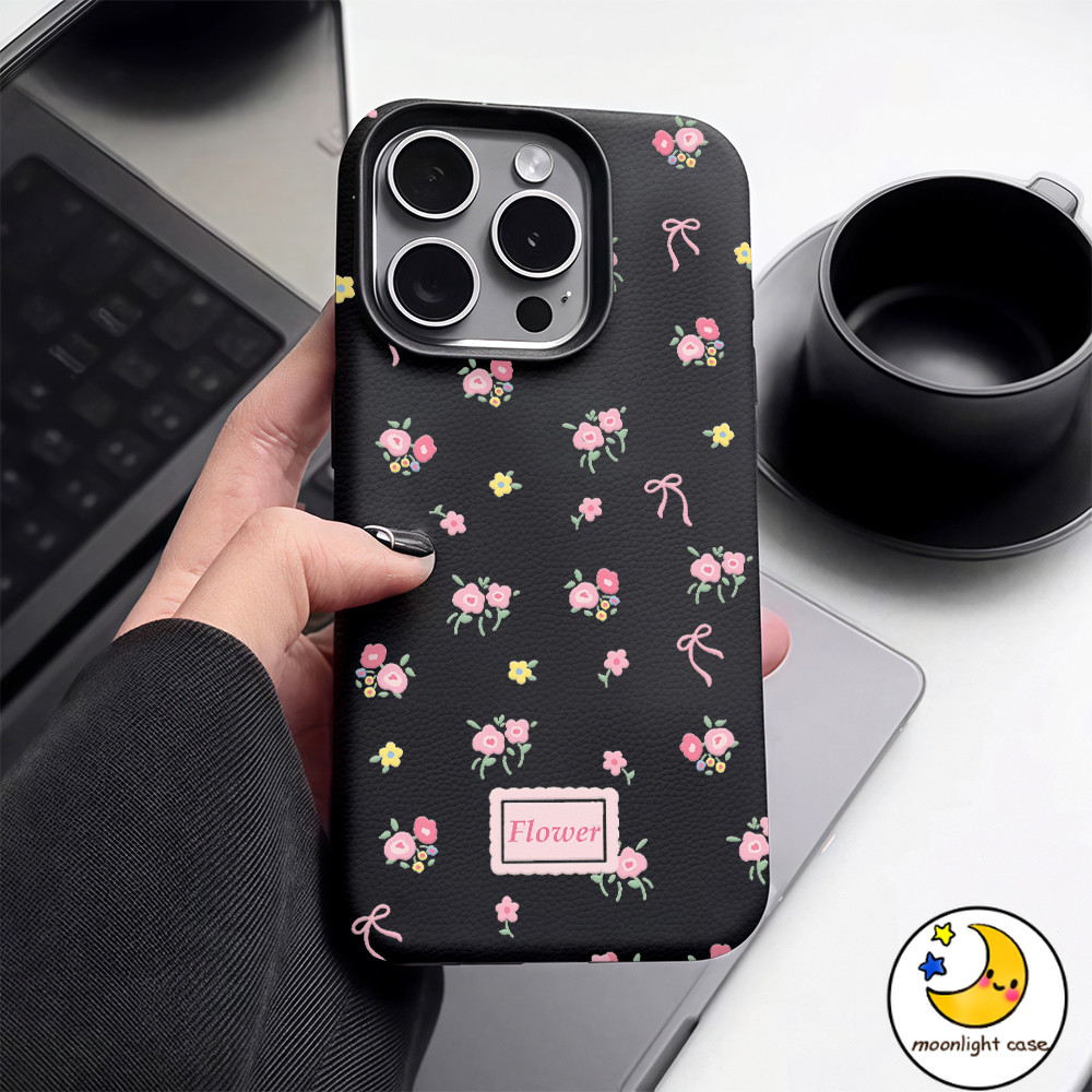 🎗 GOOD 🎗 เคสคู่ เคสเหมือนเปลือกลิ้นจี่ ดอกไม้สีชมพูขนาดเล็ก น่ารัก สําหรับ IPhone 16 15 14 13 7 8plus Pro Promax X XR XS