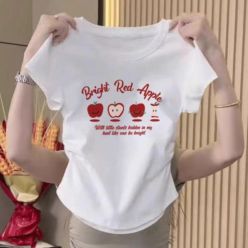 เสื้อรัดรูปเสื้อครอปฤดูร้อนอเนกประสงค์บางบางเสื้อยืดจีบผู้หญิง เสื้อครอปทรงสลิมฟิตพิมพ์ลายตัวอักษรสไตล์แฟชั่นอเมริกัน