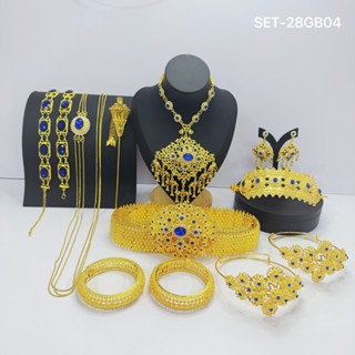 เครื่องประดับไทยโบราณสีทอง ตกแต่งด้วยเพชรพลอยสีต่างๆ ใช้กับช…