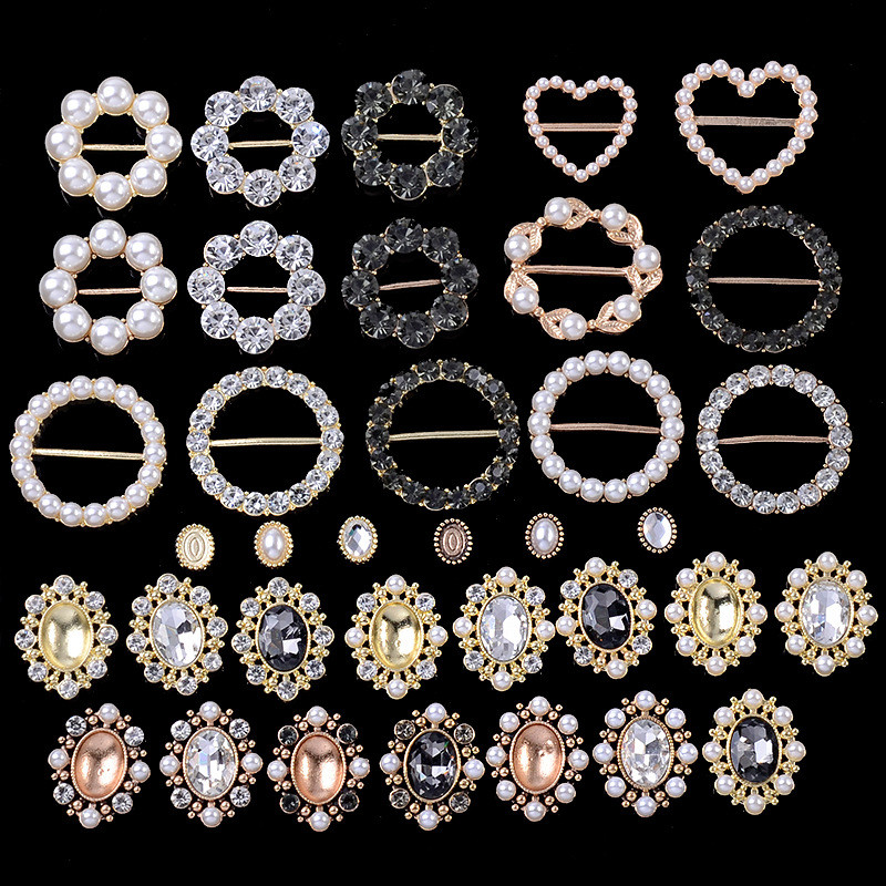 10 ชิ้น DIY สายรัดเสื้อผ้าทำมือ หัวเข็มขัดเพชรเต็ม อุปกรณ์โลหะผสม เพชรฝังไข่มุก วัสดุพลอยเทียม ขายส่งในสต็อก
