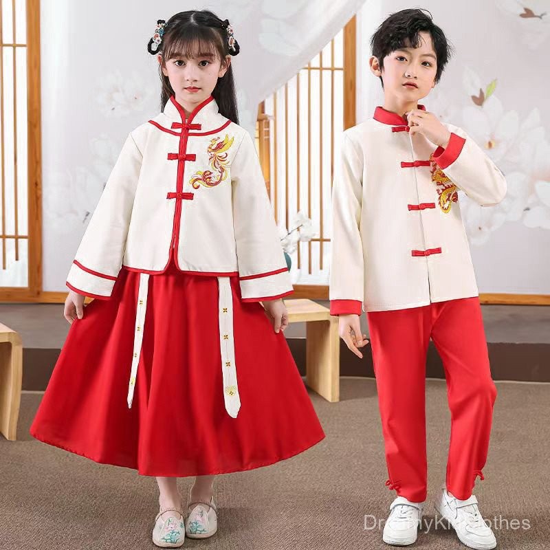เสื้อผ้าปีใหม่สำหรับเด็กชุด Hanfu สำหรับเด็กเสื้อผ้าจีนสำหรับเด็กวันปีใหม่สไตล์จีนชุด Tang ชุดคลาสสิกสามตัวอักษรชุดการแสดงชุดคอรัสของนักเรียนระดับประถมศึกษาชุดมังกรและนกฟีนิกซ์ชุดฮั่นจีนจีนใหม่