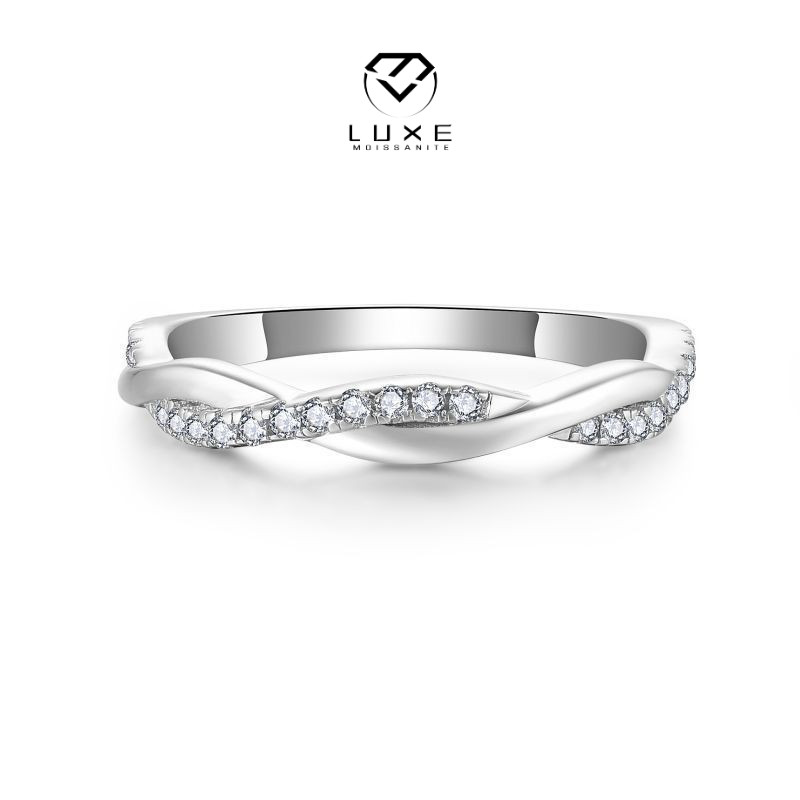 แหวน Moissanite แท้ 1.0MM ตัดกลมสีขาว D รูปแบบดาวมากมาย ทำจากเงินสเตอร์ลิง S925 E1729 พร้อมใบรับรอง 