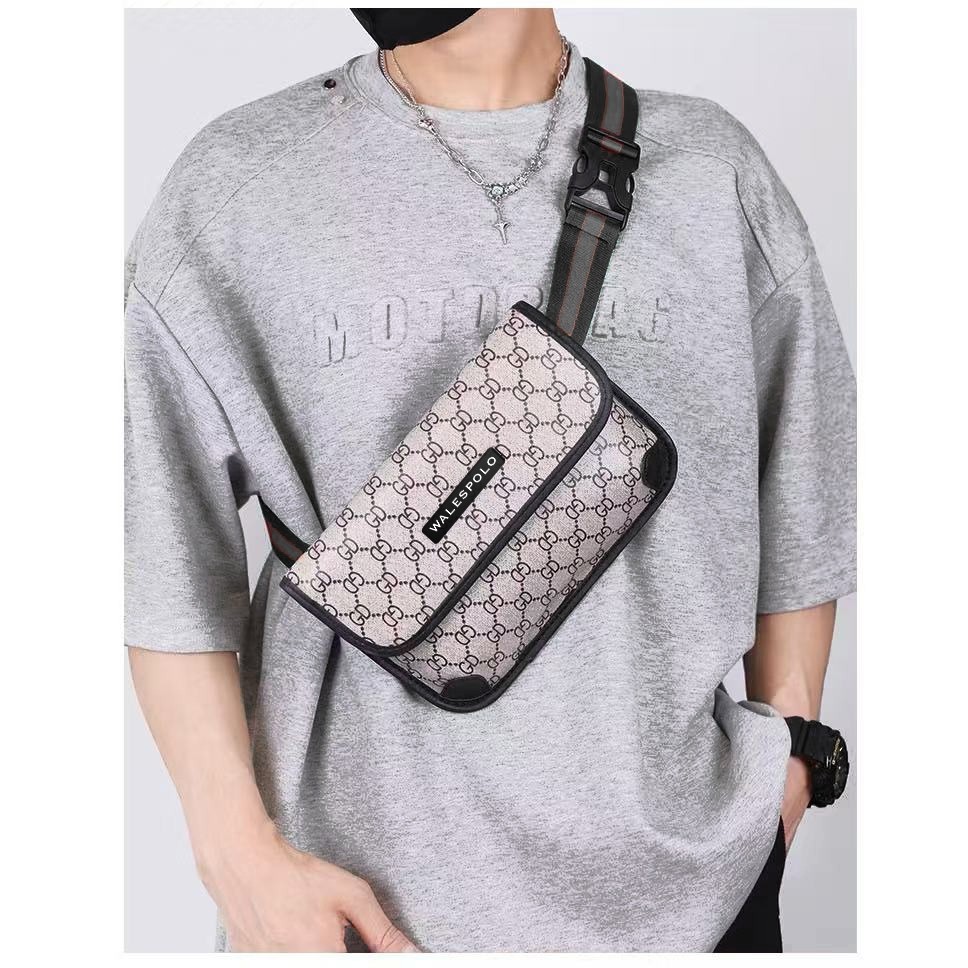 กระเป๋า สะพายข้าง crossbody bag ผู้ชาย กระเป๋าสะพายข้าง Fashion bag สไตล์สปอร์ต หนัง PU ของขวัญวาเลนไทน์ผู้ชาย