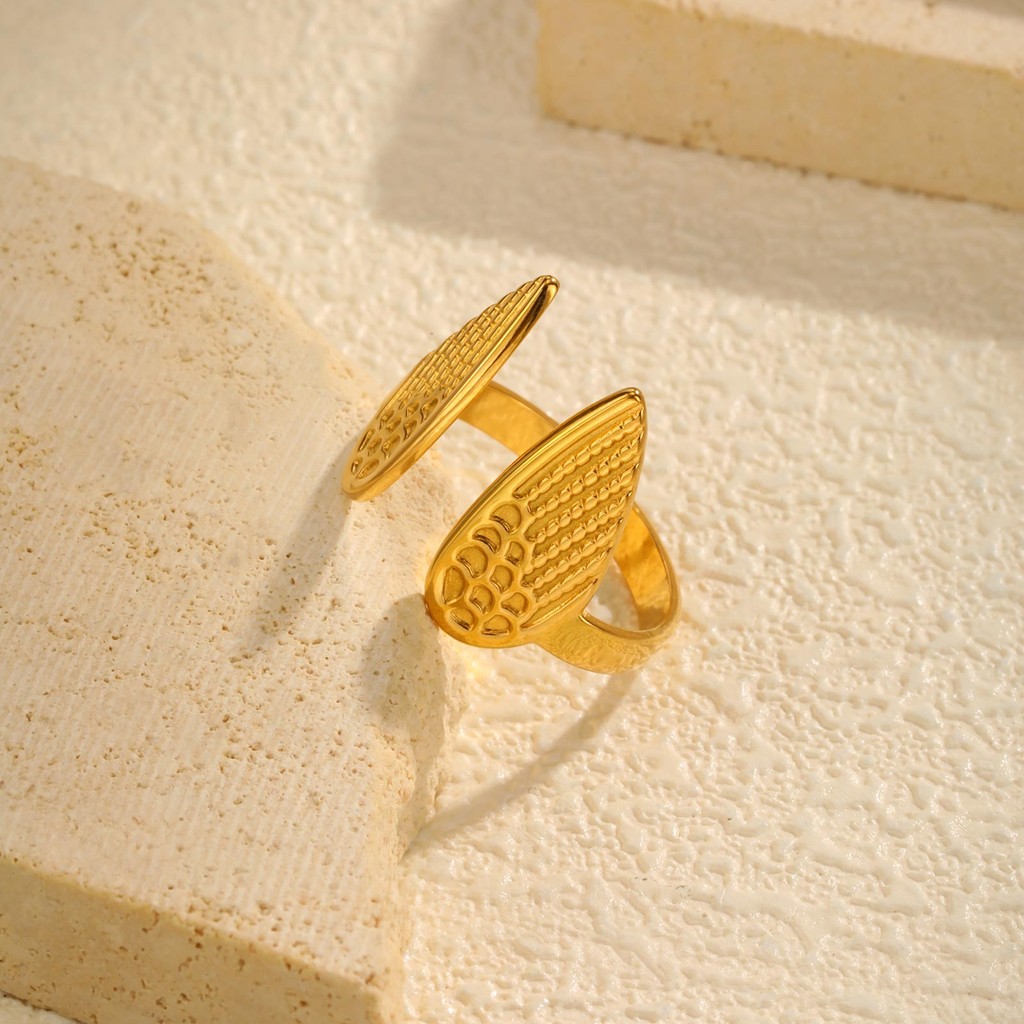 Vnox Gold Hollow ผีเสื้อโบว์เปิดแหวนผู้หญิง,สแตนเลส Hypoallergenic & Non Fading แหวน,เครื่องประดับแฟชั่นที่เรียบง่ายของข - รูปที่ 5