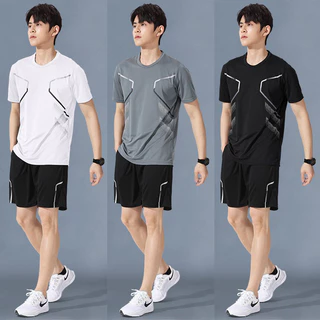 2026 ผู้ชายกีฬาเสื้อยืดและกางเกงขาสั้นชุดแห้งเร็วระบายอากาศฟิตเนสยิมวิ่ง/บาสเกตบอล/แบดมินตันการฝึกอบรม การทําตัวให้ผอม ฟิตเนสเสื้อผ้าสีดําและสีขาวสีเทา