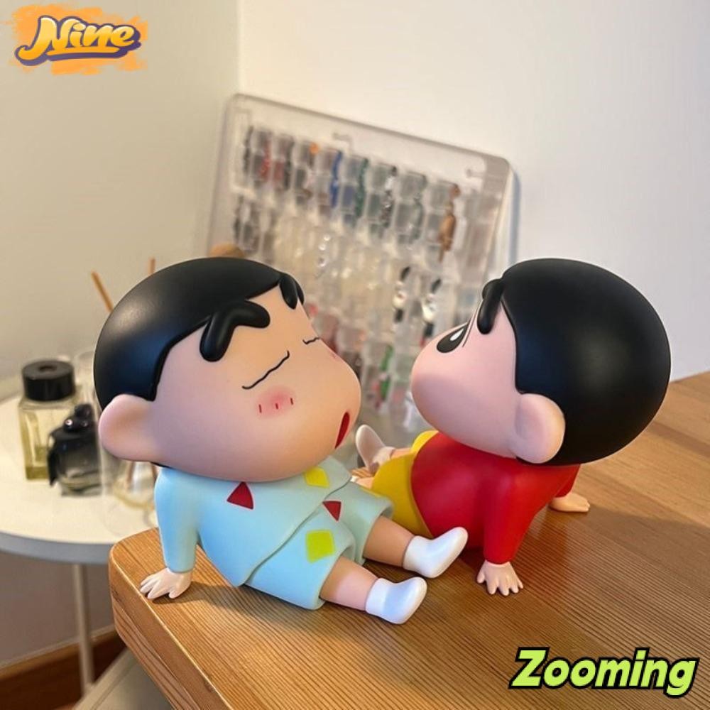 Zooming เครยอนชินจัง, ของเล่นโมเดลพลาสติกที่วางโทรศัพท์มือถือ, ที่วางแท็บเล็ตคอลเลกชันออกแบบเก้าอี้ตลก