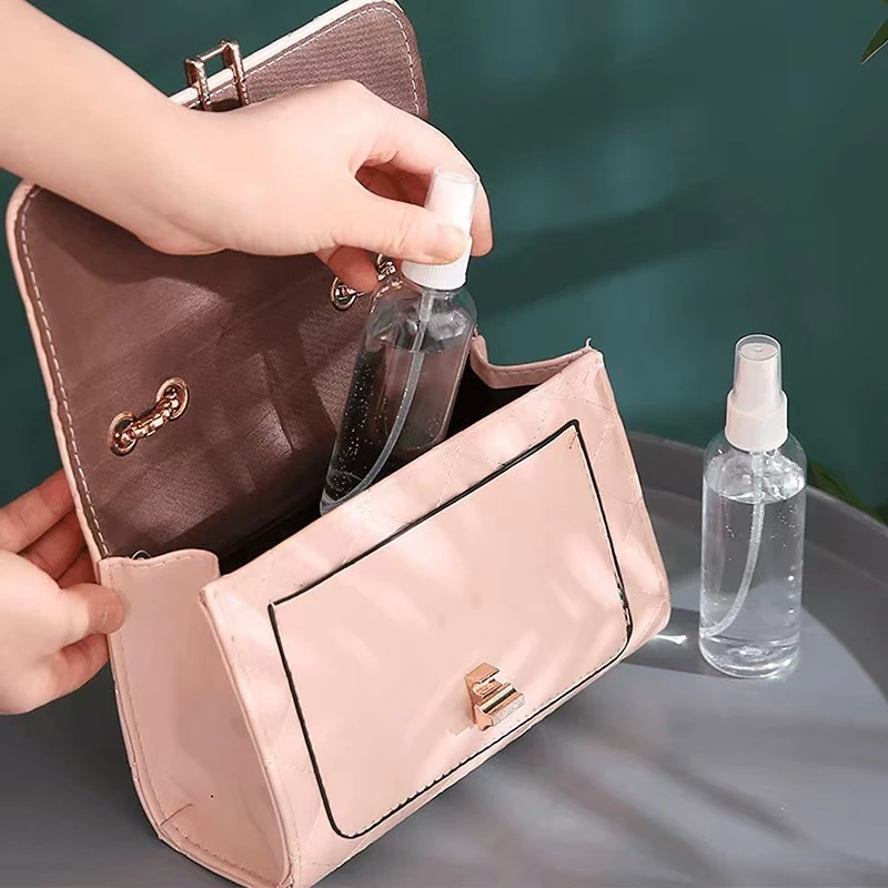 Crystal ขวดสเปรย์ สีใส ขวดใส่สเปรย์พกพา ขวดสเปรย์น้ำหอม มี ขนาด 30 50 100 มล ขวดสเปรย์แอลกอฮอล์ thumbnail 5