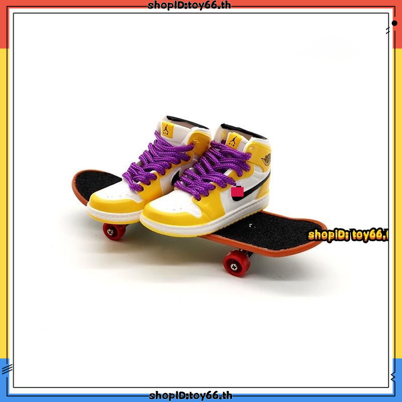 【For Labubu】รองเท้าผ้าใบ รองเท้าสเก็ตบอร์ด ขนาดเล็ก สามมิติ สําหรับตุ๊กตาบาร์บี้