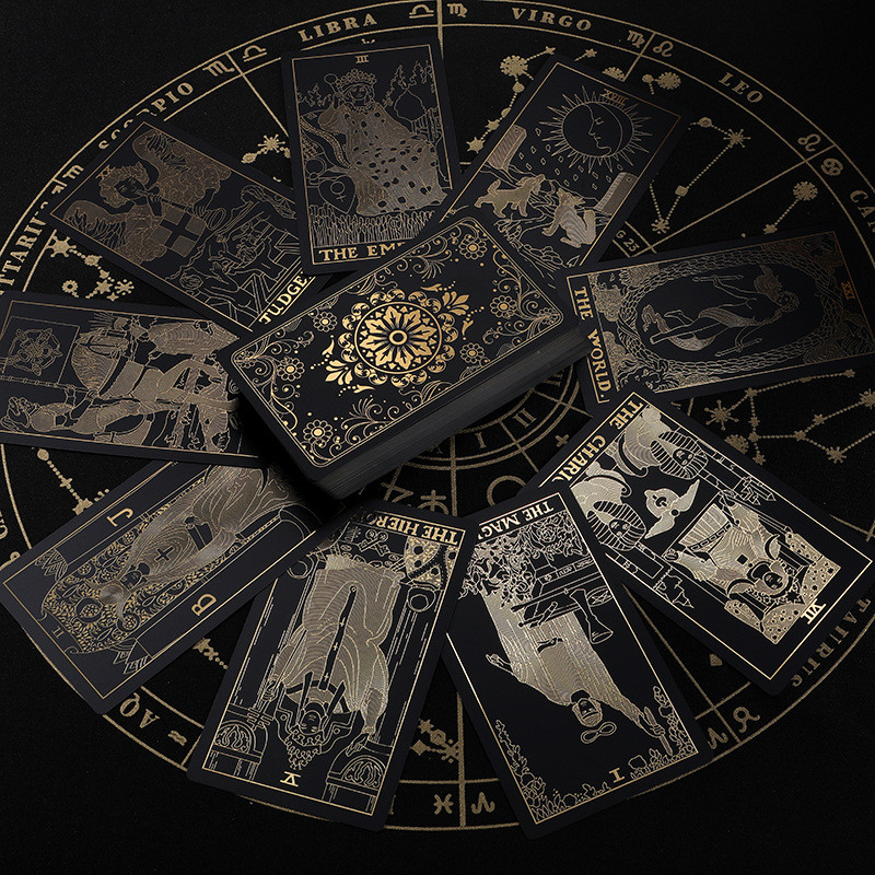 ไพ่ทาโรต์ฟอยล์ทองสีดำเท่ 78 ใบ ไพ่เกมกระดาน PVC กันน้ำ