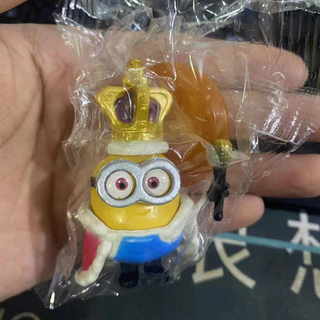 Despicable Me Minion คอสเพลย์อะนิเมะรูป COD สต็อกรูปตุ๊กตาของเล่นสําหรับของขวัญเด็กคอลเลกชันเครื่องประดับรถบ้านเค้กตกแต่ง GachaMLML
